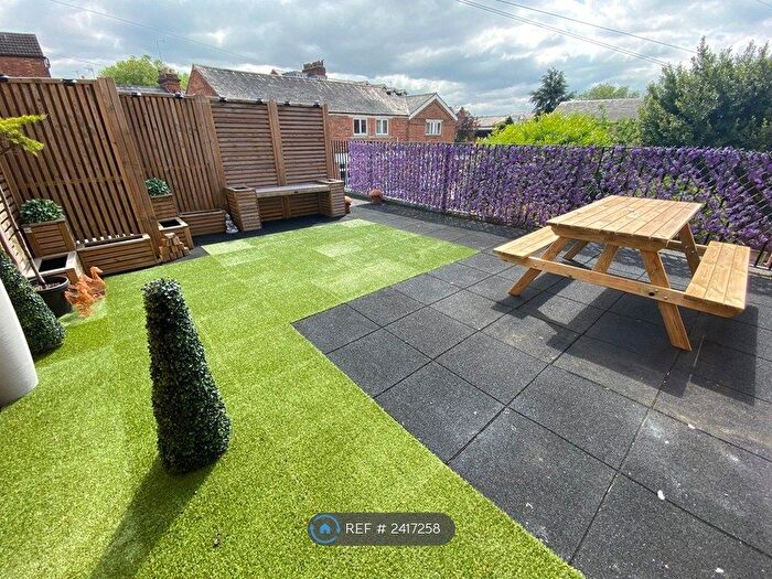 2 Bedroom Flat To Rent In Church Terrace, Leamington Spa, CV31