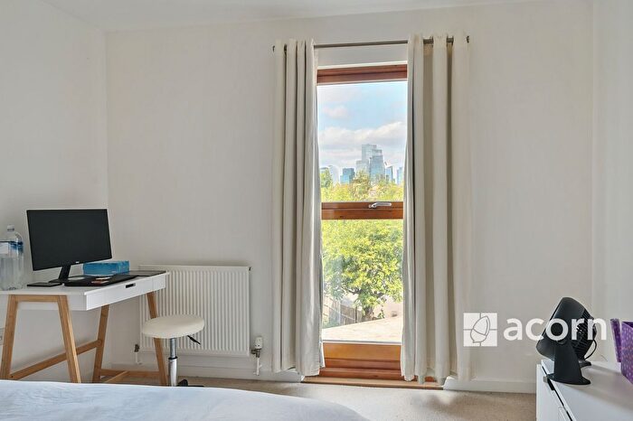 1 Bedroom Flat To Rent In Enid Street, London, SE16
