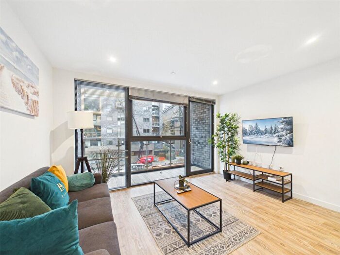 2 Bedroom Apartment To Rent In Potato Wharf, Manchester, M3