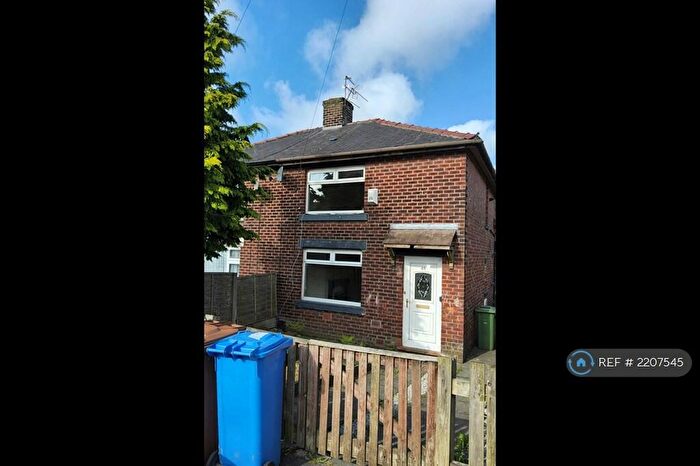 2 Bedroom Semi-Detached House To Rent In Hilton Crescent, Ashton-Under-Lyne, OL6