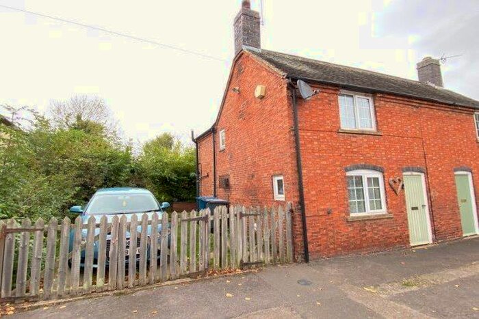 2 Bedroom Semi-Detached House To Rent In West Leake, Loughborough, LE12