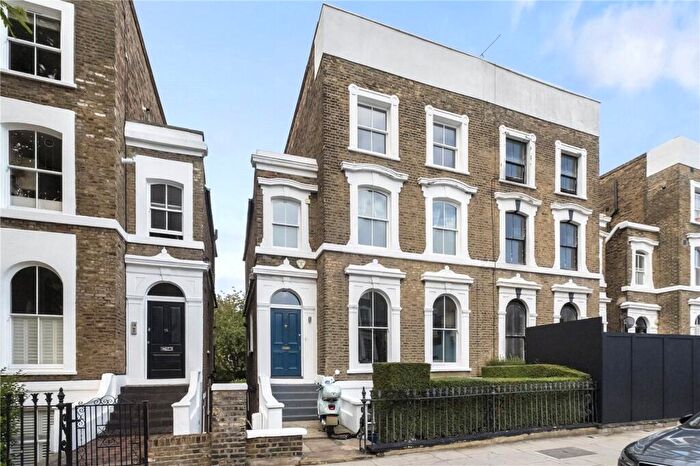 5 Bedroom Semi Detached House For Sale In Englefield Road, London, N1