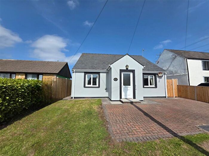 2 Bedroom Bungalow For Sale In Bentlass Road, Hundleton, Pembroke, Pembrokeshire, SA71