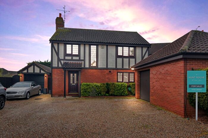 4 Bedroom Detached House For Sale In Dalwood, Bournes Green School Catchment, Shoeburyness, Essex, SS3