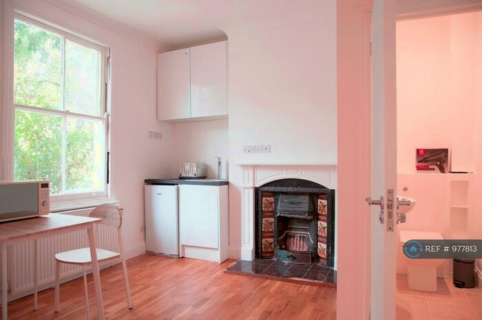 1 Bedroom Flat To Rent In Mercia Grove, London, SE13