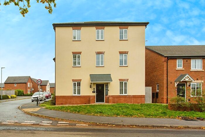 2 Bedroom Flat For Sale In Beaminster Avenue, Preston, Lancashire, PR4