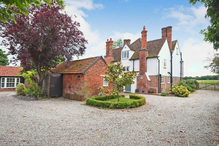 4 Bedroom Detached House For Sale In Burnham Road, Woodham Mortimer, Maldon, CM9