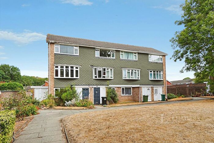 2 Bedroom Flat To Rent In Clareville Road, Orpington, BR5