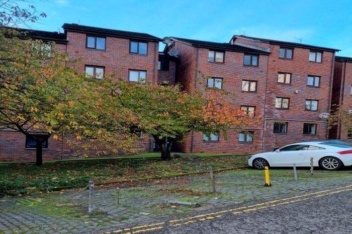 Property To Rent In Flat B Hanover Court, Glasgow, G1