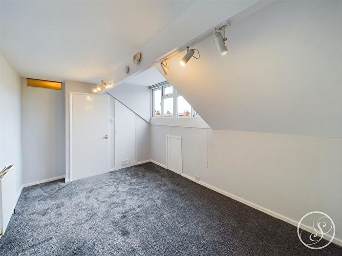 2 Bedroom Terraced House To Rent In Rombalds Terrace, Leeds, LS12