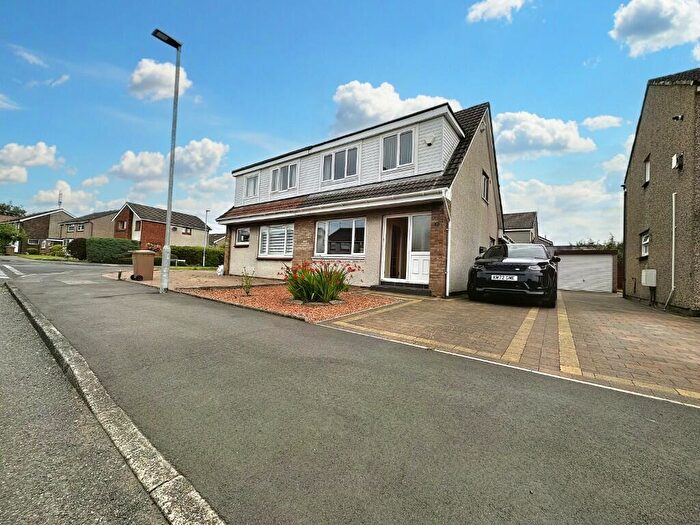 4 Bedroom Semi-Detached House To Rent In Afton Drive, Renfrew, Renfrewshire, PA4