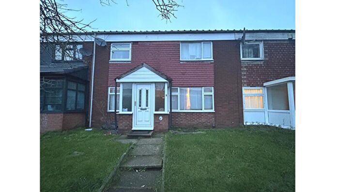 4 Bedroom Terraced House For Sale In Cradley Croft, Birmingham, West Midlands, B21