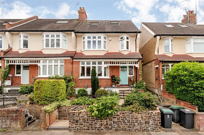 5 Bedroom End Terrace House For Sale In Clifton Road, London, N22