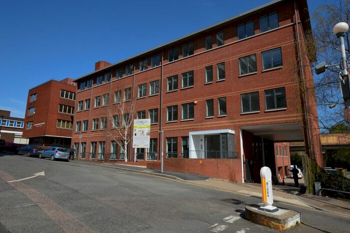 2 Bedroom Flat To Rent In Elmfield Road, Bromley, BR1