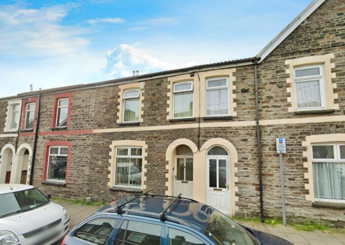 3 Bedroom House To Rent In Windsor Street, Caerphilly, CF83