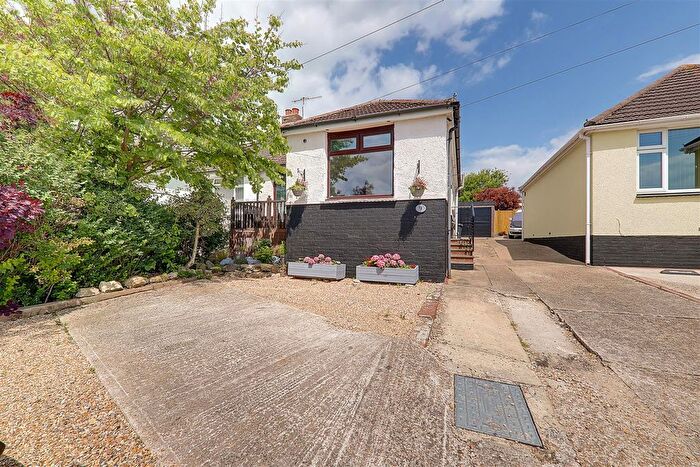 3 Bedroom Semi-Detached Bungalow For Sale In Valley Road, Sompting, BN15