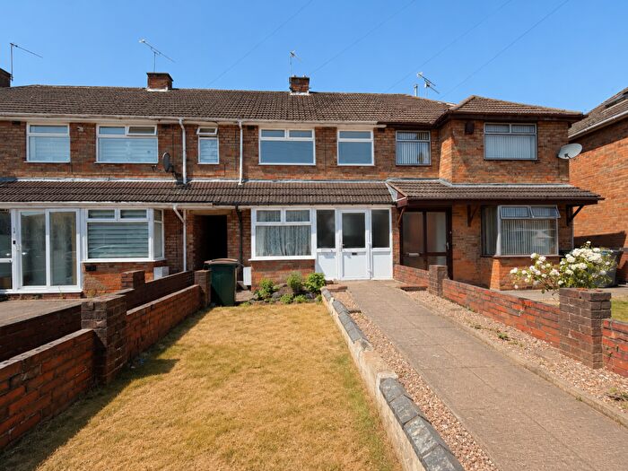 3 Bedroom House To Rent In Cubbington Road, CV6