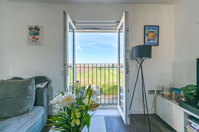 1 Bedroom Flat For Sale In Dodd Road, Constable Court, WD24