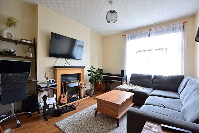 1 Bedroom Flat To Rent In Charlton Road, London, SE3