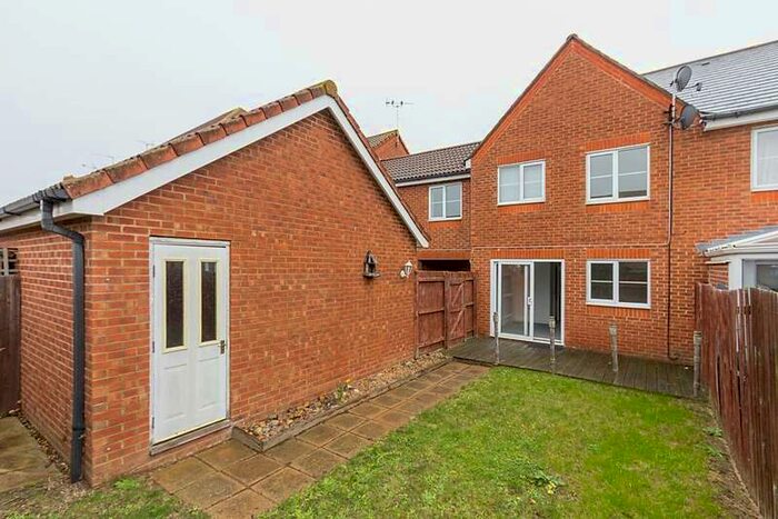 3 Bedroom House To Rent In Argent Way, Sittingbourne, Kent, ME10