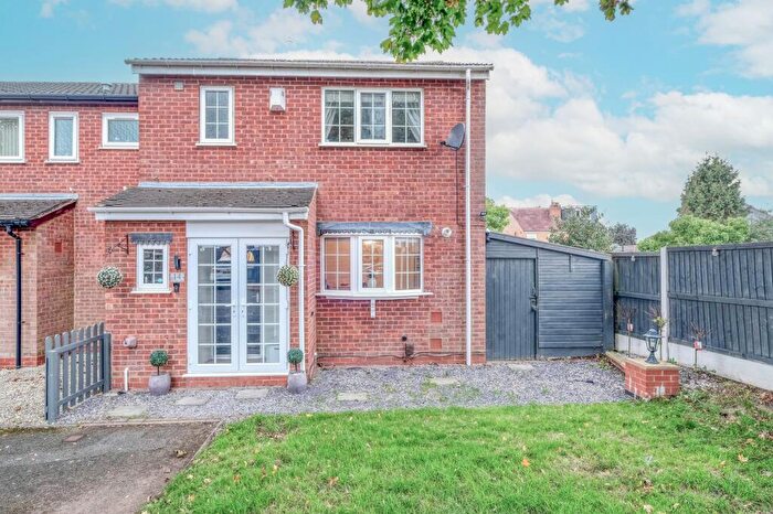 3 Bedroom Semi-Detached House For Sale In Blythe Close, Redditch, B97