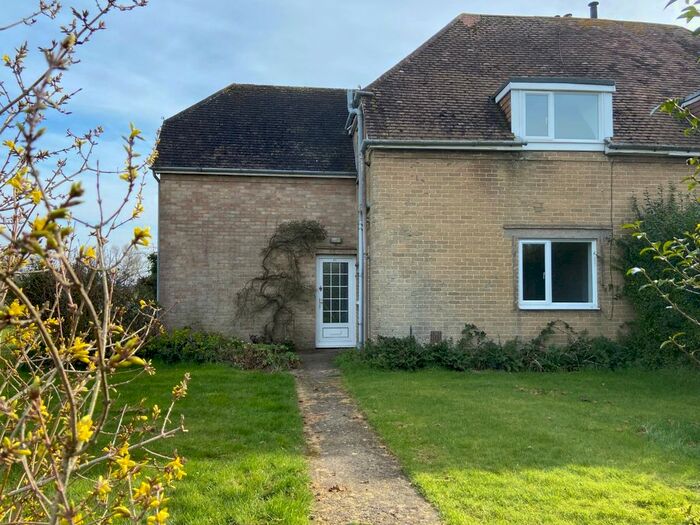 3 Bedroom Semi-Detached House To Rent In Chalk Lane, Sidlesham, Chichester, West Sussex, PO20