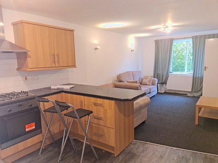 6 Bedroom Terraced House To Rent In Heeley Road, Selly Oak, Birmingham, B29