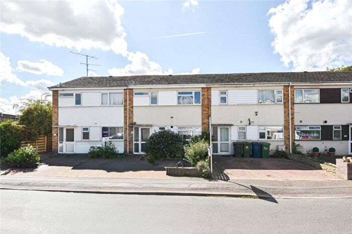 3 Bedroom Terraced House To Rent In Chelwood Road, Cambridge, CB1