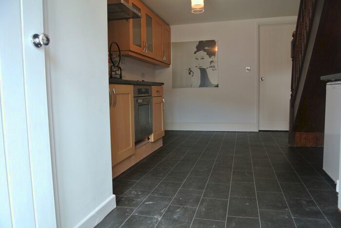 3 Bedroom Property To Rent In Dumfries Street, Treherbert, Rhondda Cynon Taff CF42