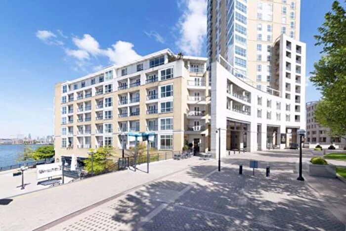 1 Bedroom Flat For Sale In Eaton House, London, E14