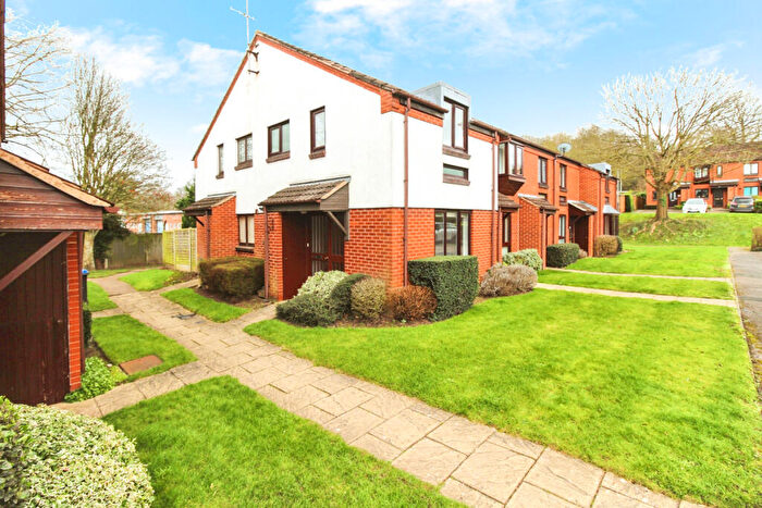 1 Bedroom Mews For Sale In Spring Pool, Warwick, CV34