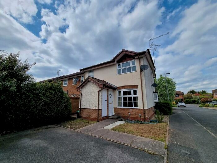 1 Bedroom Terraced House To Rent In Buccaneer Close, Woodley, Reading, Berkshire, RG5