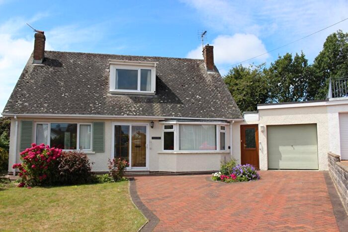 3 Bedroom Detached Bungalow For Sale In Windmill Close, Llantwit Major, CF61