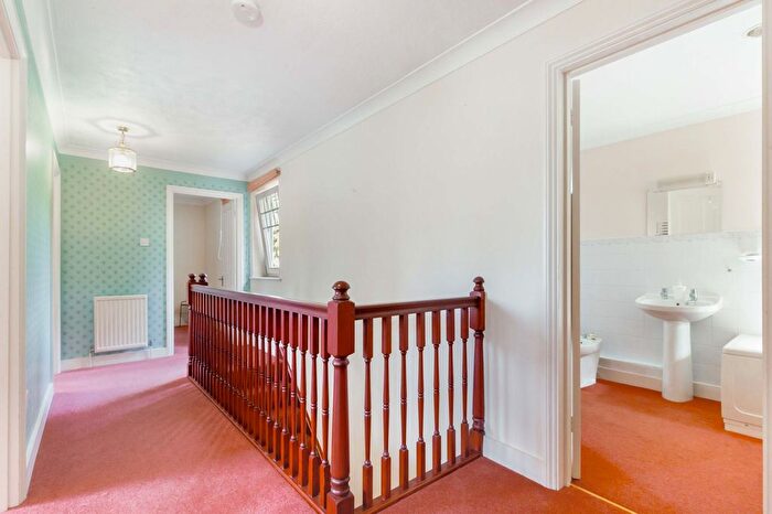 4 Bedroom Detached House For Sale In Nursery Field, Buxted, TN22