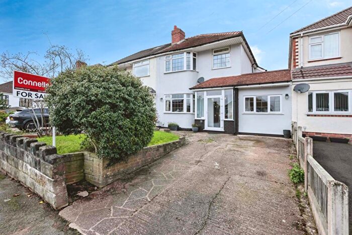 3 Bedroom Semi Detached House For Sale In Royal Oak Road, Halesowen, B62