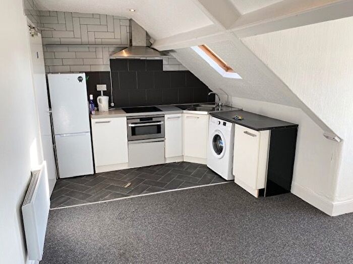 1 Bedroom Flat To Rent In Clive Street, Cardiff, CF11