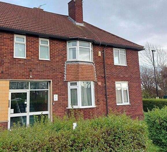 2 Bedroom Flat To Rent In Gale Lane, Acomb, York, YO24