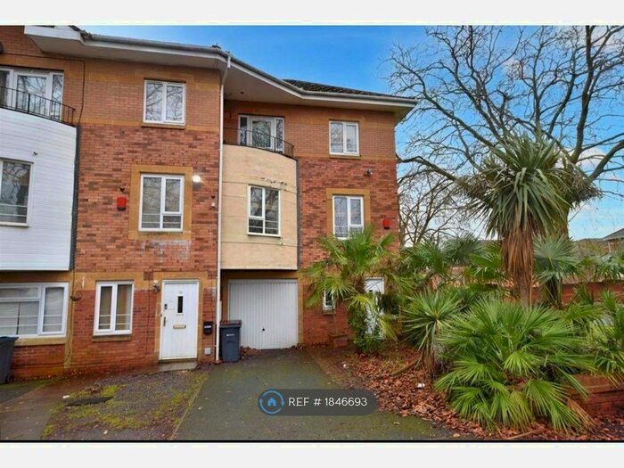 3 Bedroom Terraced House To Rent In Waterside Drive, Hockley, Birmingham, B18