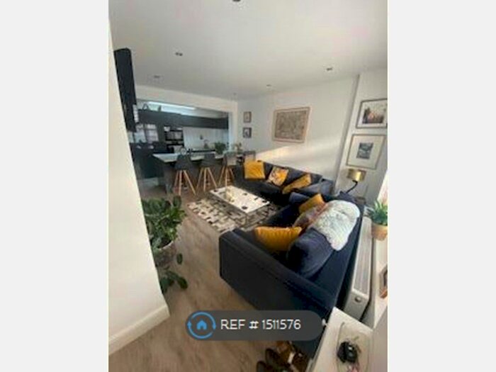 2 Bedroom Terraced House To Rent In Cheltenham Road, London, SE15