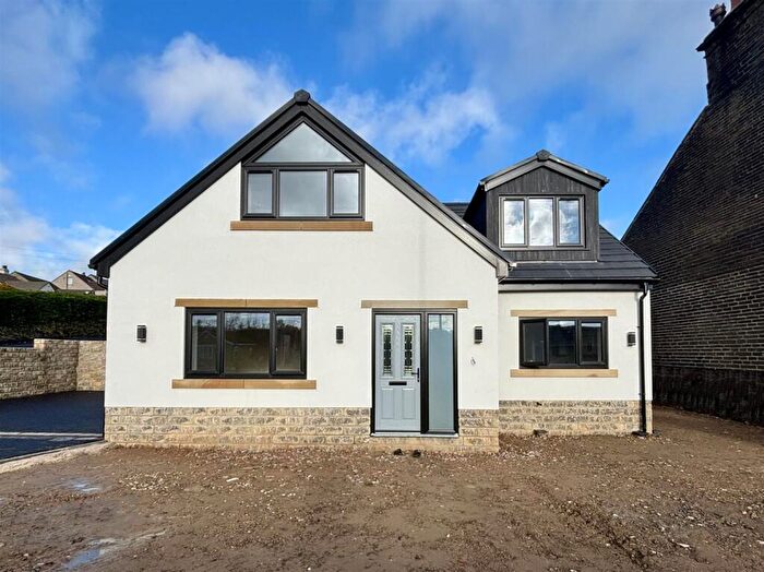 3 Bedroom Detached House For Sale In Thornton Road, Thornton, Bradford, BD13