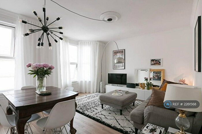 2 Bedroom Flat To Rent In Manor Rd, London, E10