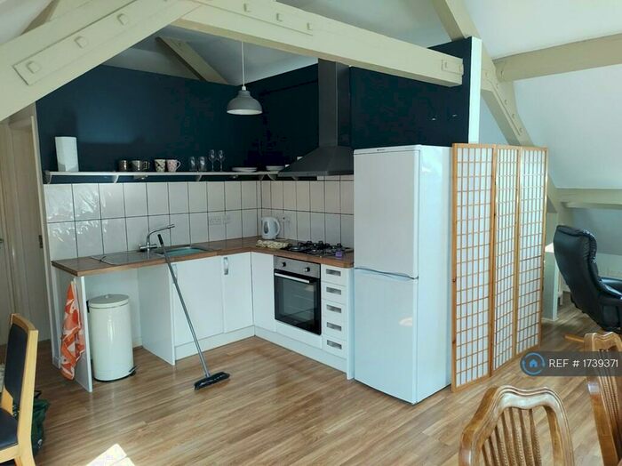 1 Bedroom Flat To Rent In The Warehouse, Dover, CT16