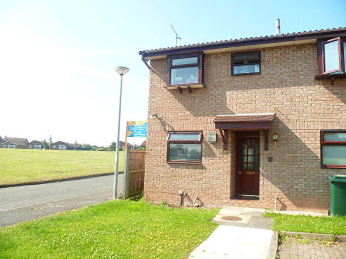 2 Bedroom Property To Rent In Milton Road, Blacon, CH1