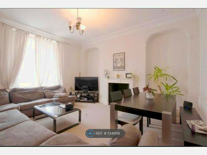 2 Bedroom Maisonette To Rent In Victoria Place, Newport, NP20