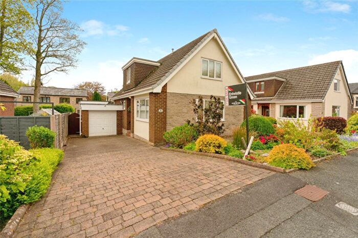 3 Bedroom Bungalow For Sale In Bankfold, Barrowford, Nelson, Lancashire, BB9
