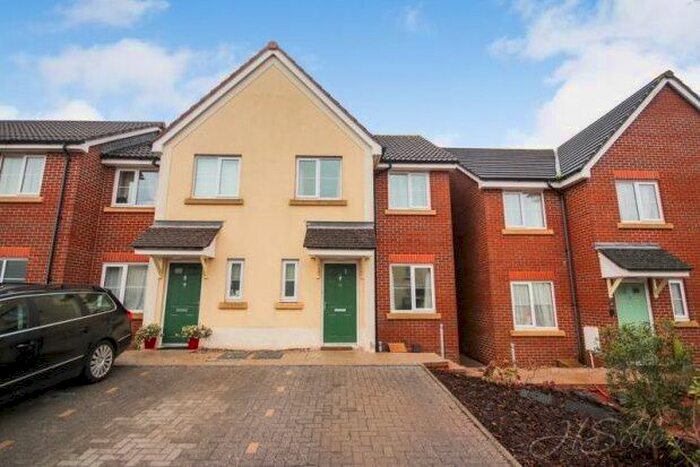 3 Bedroom End Of Terrace House To Rent In Lyte Hill Lane, Torquay, TQ2