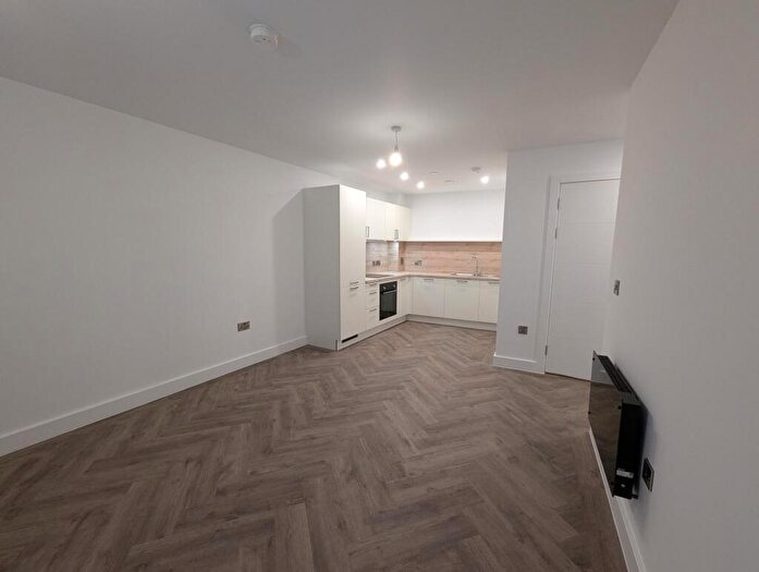1 Bedroom Flat To Rent In Upper Gough Street, Birmingham, B1