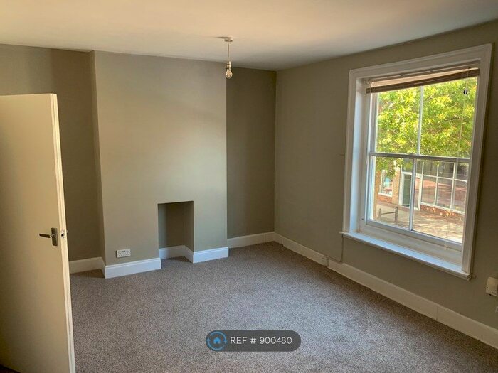 3 Bedroom Maisonette To Rent In Bulbeck Road, Havant, PO9