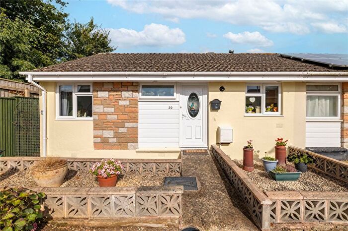 2 Bedroom Bungalow For Sale In South Avenue, Bideford, Devon, EX39