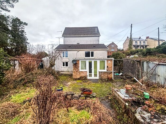 2 Bedroom Detached House For Sale In Cwmgarw Road, Upper Brynamman, Ammanford, Dyfed, SA18